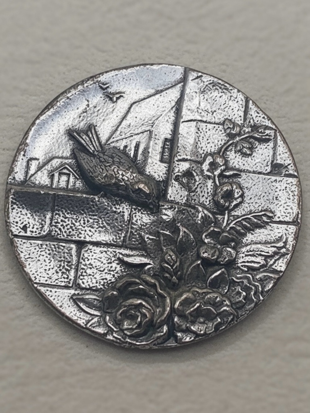 Metal Round Picture Brooch Pin - BIRD & FLOWERS at Window Vintage Jewelry